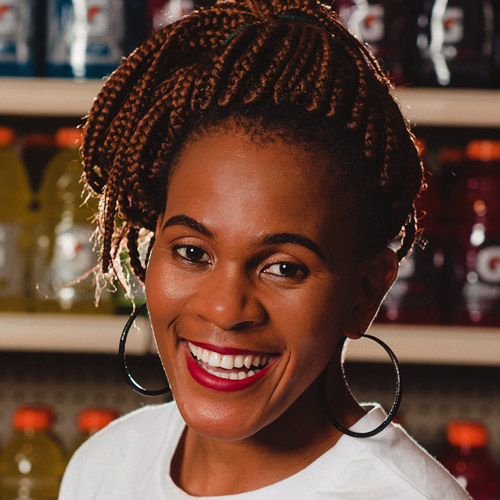 Akhona Makalima